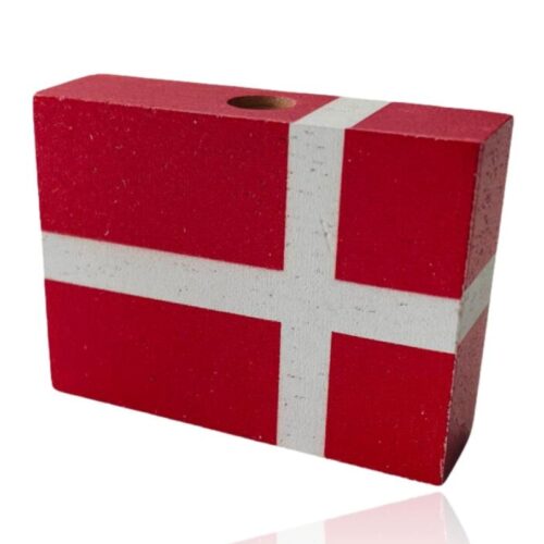 Fødselsdagsflag til kuglestagen My-Candle, så du kan dække fødselsdagbordet med en flot lysestagedekoration med med flag.